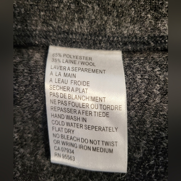 Simon Chang Women's Gray and Black Open Front Sweater - Picture 4 of 5